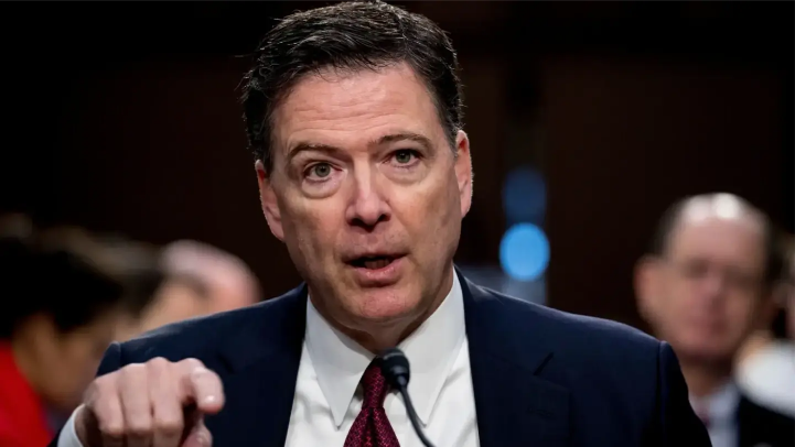 Cựu Giám đốc FBI James Comey bị truy tố